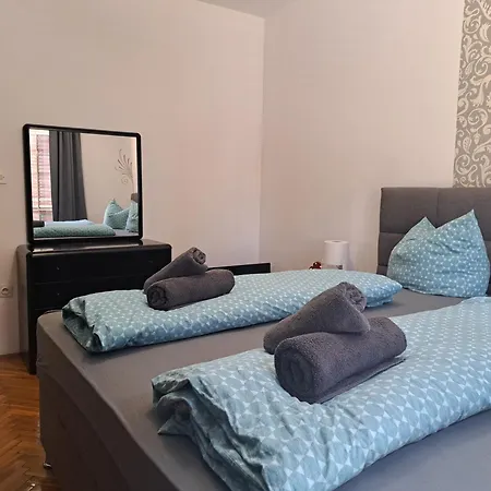 Tijana Villa *